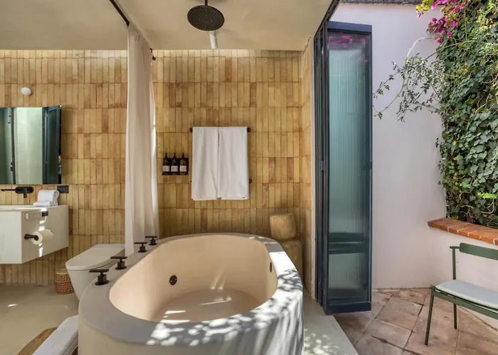 Casa Reynosa- 4br Gorgeous With Pool Hébergement de vacances Mexico